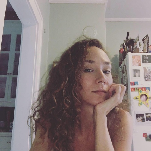 Meet your Posher, Casey - Picture 3 of 3